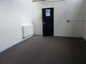 Business to Let in Hinckley
